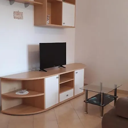 Apartment 7420a *